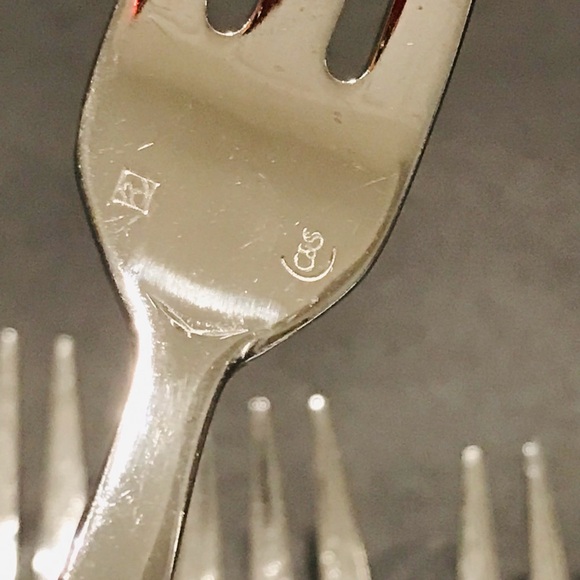 Chef & Sommelier 6 Cocktail Oyster Stainless Steel Forks 6” - Picture 2 of 11